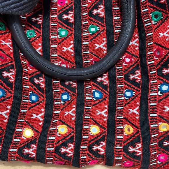 Free People Bijoux Mirrored Weekender Bag NWT - Picture 16 of 16